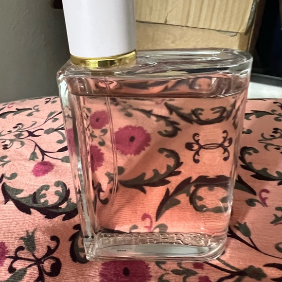 Burberry Clear Glass Perfume Bottle - Picture 2 of 2